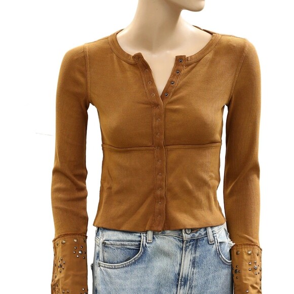 Free People We The Free Night Belle Cuff Cropped Blouse Top Studded XS 284324 - Picture 9 of 12